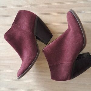 Soho Cobbler NYC Western Chunky Heel Ankle Suede Stylish Leather Booties